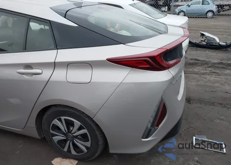 2017 Toyota Prius Prime Premium из США, поврежденный, VIN JTDKARFP0H3015042